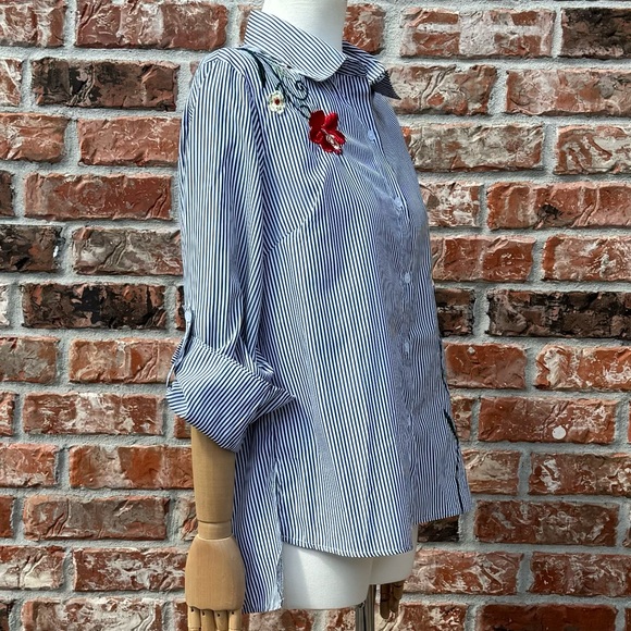 Kontrol vintage ‘00s pinstriped, embroidered long sleeve top / S / EUC - Picture 6 of 14